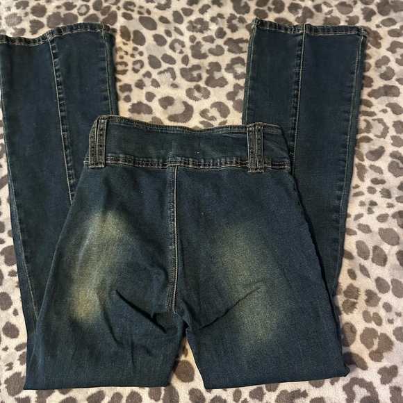 High Rise Flare Jeans - Picture 3 of 4